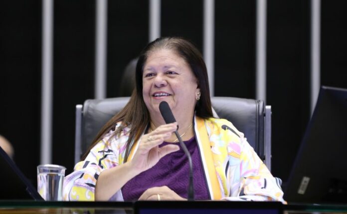 Homenagem ao Dia Internacional da Mulher e da Conquista do Voto Feminino. Dep. Laura Carneiro (PSD-RJ)