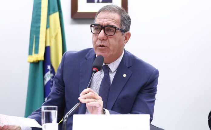 Audiência Pública - Dia Nacional do Associativismo. Dep. Luiz Gastão (PSD-CE).
