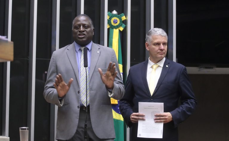 Discussão e Votação de Propostas Legislativas. Dep. Helio Lopes (PL - RJ) e Dep. Dr. Frederico (PRD-MG)