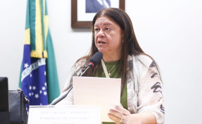 Audiência Pública - Ações da Secretaria Nacional de Esporte Amador, Educação, Lazer e Inclusão Social do Ministério do Esporte. Dep. Laura Carneiro (PSD - RJ)