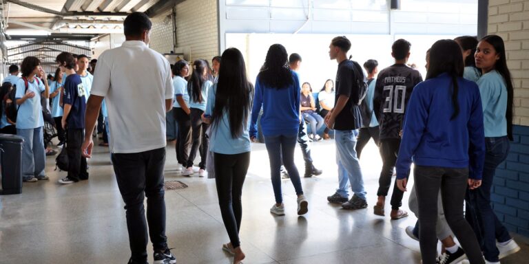 Pé-de-Meia: nascidos em setembro e outubro recebem 6ª parcela