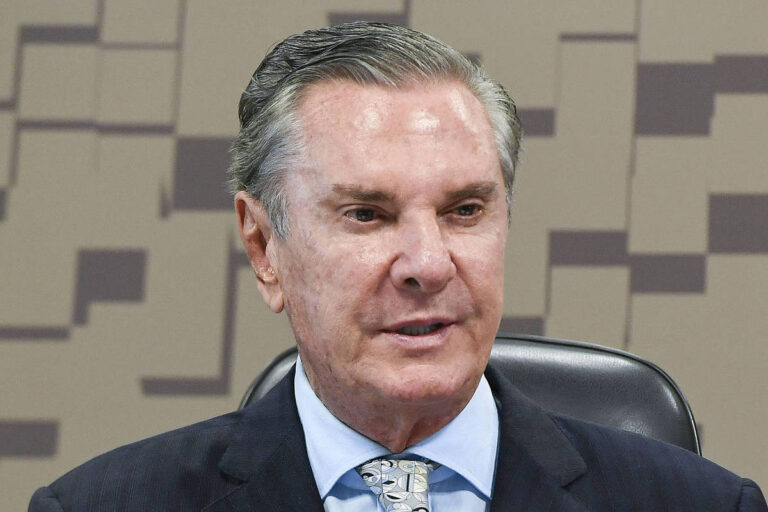 TV de Collor vence Globo no STJ e mantém contrato até 2028 - 19/08/2025 - Outro Canal