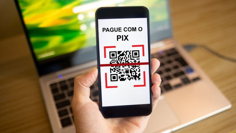 Big techs dos EUA abrem reclamação oficial contra contra STF, Anatel e até o Pix