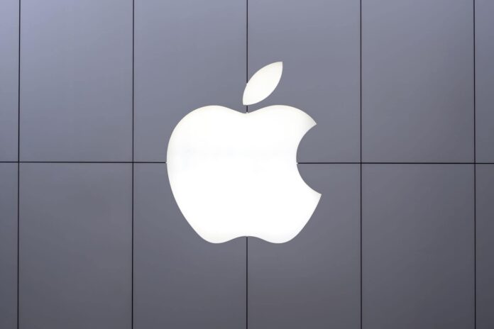 Pressão da Casa Branca funciona e Apple tem vitória no Reino Unido