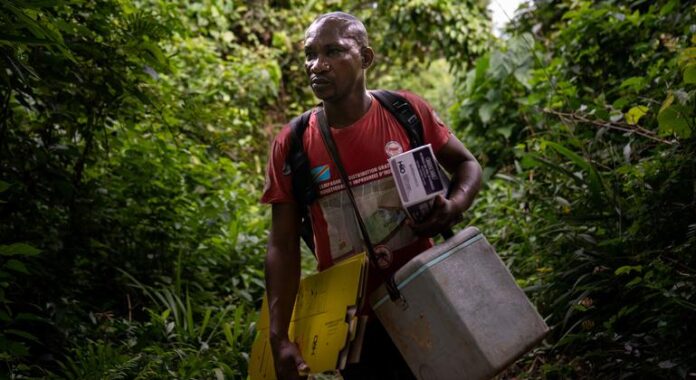 República Democrática do Congo começa vacinação contra Ebola