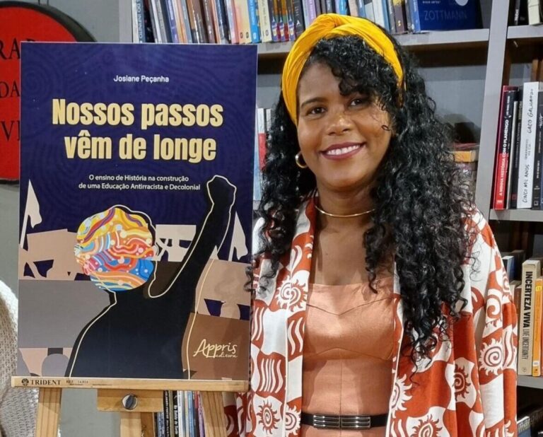 Professora, Pedagoga e Historiadora Josiane Peçanha lança seu primeiro livro pela APPRIS na 3* FLUFF dia 05 de setembro, 6* Feira.