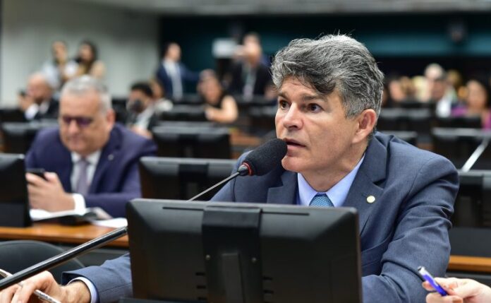 Discussão e votação de propostas legislativas. Dep. José Medeiros (PL - MT)