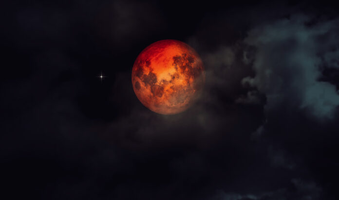 Saiba o que é a "Lua de Sangue", que acontece durante o eclipse