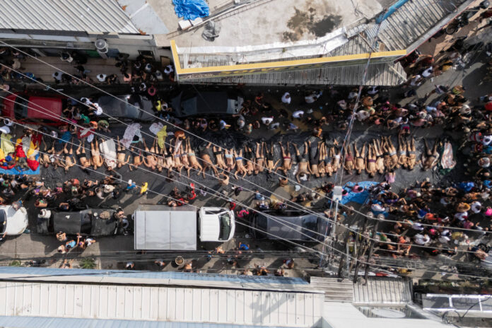 Nem o cinema mais brutal imaginaria esse roteiro no Rio Nem o cinema mais brutal imaginaria esse roteiro no Rio - 29/10/2025 - Sons da Perifa