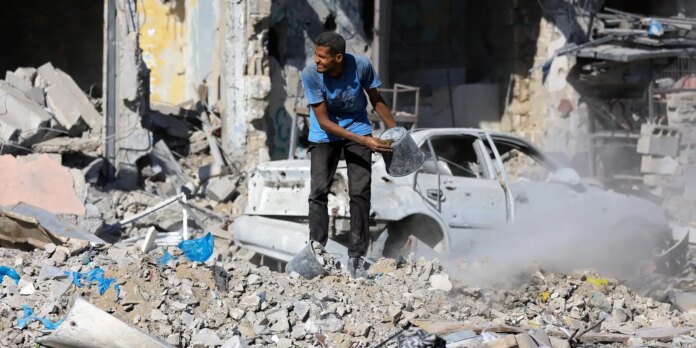 Israel bombardeia Gaza e volta a descumprir acordo de cessar-fogo Israel bombardeia Gaza e volta a descumprir acordo de cessar-fogo