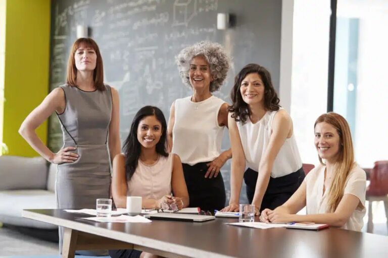 Liderança feminina e prosperidade estratégica como as mulheres estão redefinindo a gestão financeira nas empresas brasileiras