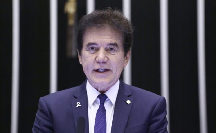 Comissão debate alto preço das passagens aéreas no Brasil - Homenagem ao Dia do Orgulho Autista. Dep. Robinson Faria (PP - RN)