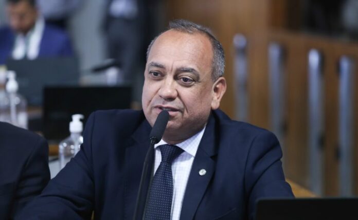 Comissão aprova isenção de IPI para compra de automóveis por Dispõe sobre a isenção da cobrança da taxa de verificação Inicial e subsequente de taxímetro. Dep. Max Lemos (PDT-RJ)