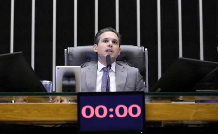 Discussão e votação de propostas legislativas. Presidente da Câmara dos Deputados, Hugo Motta (REPUBLICANOS - PB)