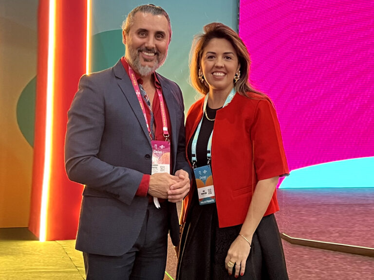 Membra da Confraria dos Palcos é destaque no DELAS Summit