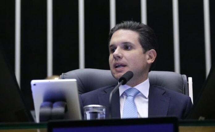 Motta diz estar confiante na aprovação do marco legal do Discussão e votação de propostas legislativas. Presidente da Câmara dos Deputados, Hugo Motta (REPUBLICANOS - PB)