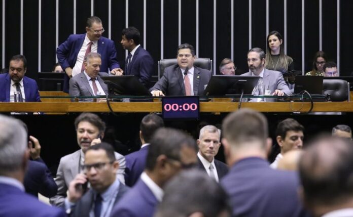 Votação de vetos presidenciais e PLN. Presidente do Senado Federal, Davi Alcolumbre (UNIÃO - AP)