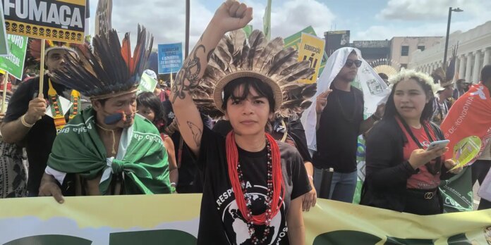 Txai Suruí: “nossa voz precisa ecoar nos espaços de decisão Txai Suruí: “nossa voz precisa ecoar nos espaços de decisão da COP30”