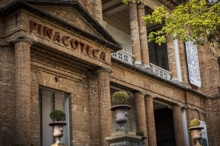 Metrô de SP dá entrada grátis na Pinacoteca - 15/12/2025 - Passeios