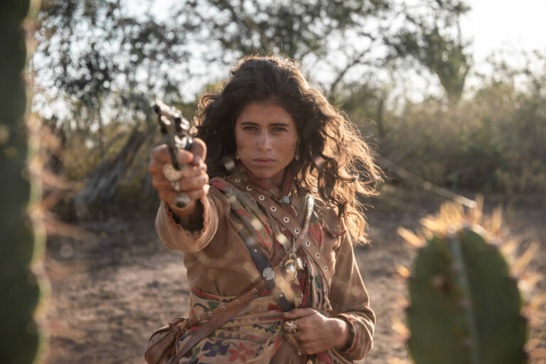 'Guerreiros do Sol' vence renomado prêmio internacional - 01/12/2025 - Ilustrada