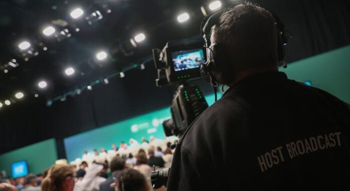 Relatório aponta queda histórica da liberdade de expressão no mundo Relatório aponta queda histórica da liberdade de expressão no mundo