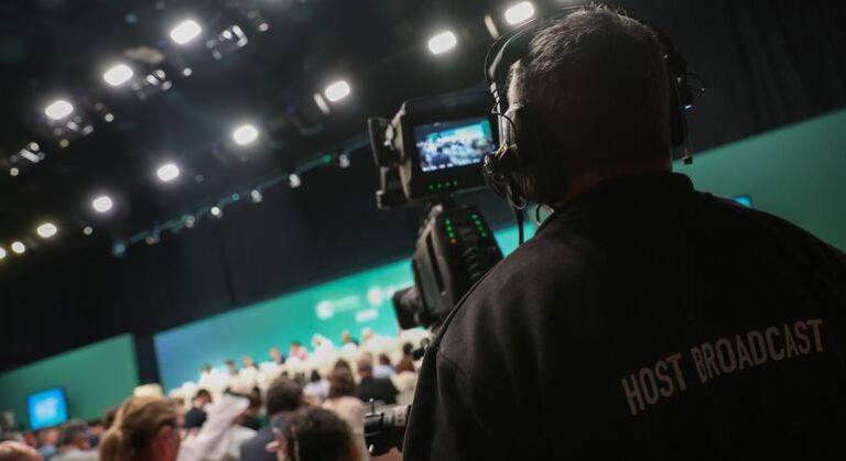 Relatório aponta queda histórica da liberdade de expressão no mundo