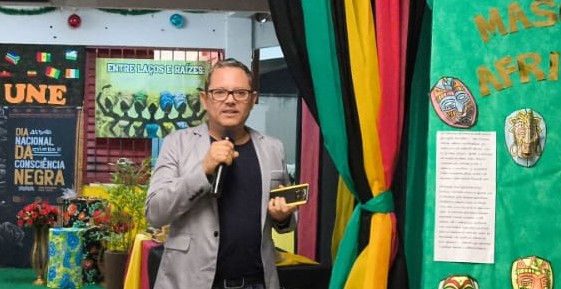 Claugildo de Sá promove reflexão profunda sobre consciência negra e anuncia novo livro que introduz o conceito de “Psiquemicídio Negro”