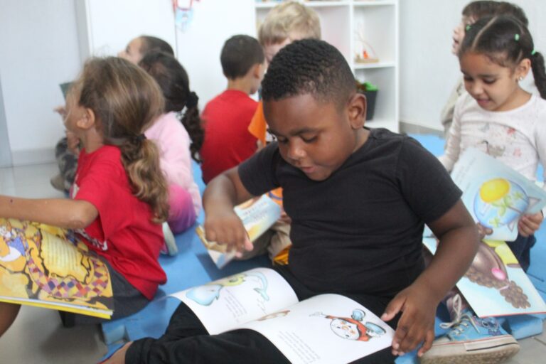 PAULUS Porto Alegre emociona 520 crianças com o Projeto Natal Solidário em parceria com a Pequena Casa da Criança