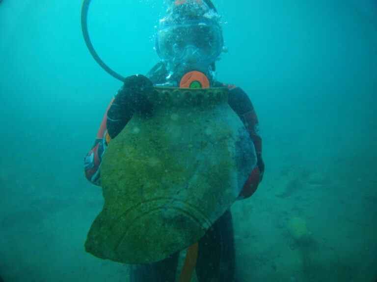 cidade submersa é encontrada no Quirguistão