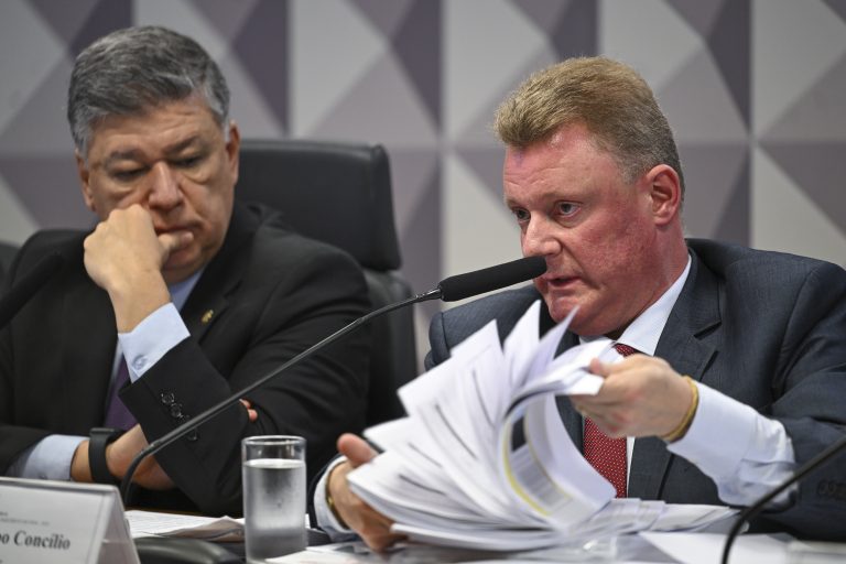 Contador confirma na CPMI que trabalhou para quatro entidades sob suspeita de fraude - Notícias