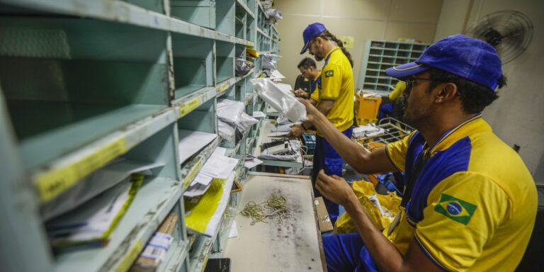 TST determina manutenção de 80% do efetivo durante greve dos Correios
