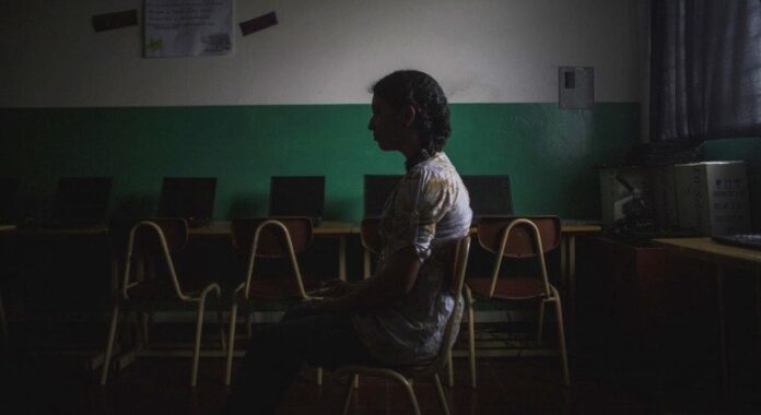 América Latina e Caribe somam mais de 53 mil crianças América Latina e Caribe somam mais de 53 mil crianças e adolescentes assassinados em sete anos