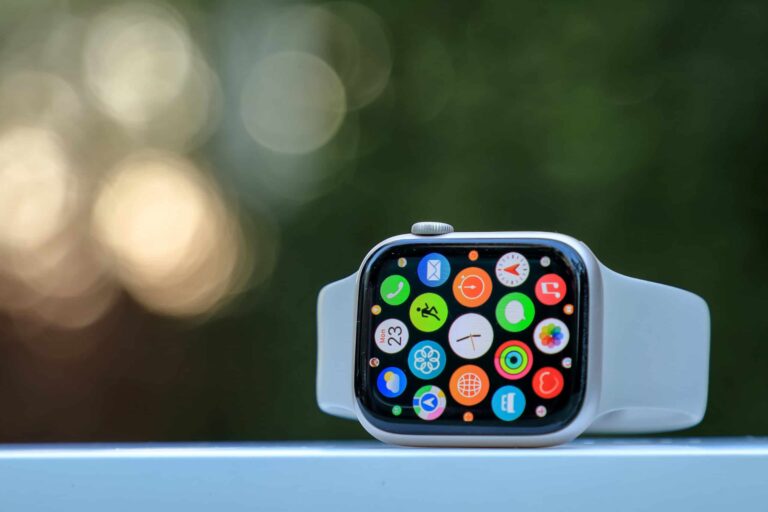 Apple libera alerta de pressão alta no Apple Watch no Brasil