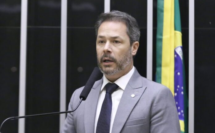 Comissão aprova desconto na conta de luz para pessoas em Discussão e Votação de Propostas Legislativas. Dep. Saulo Pedroso (PSD - SP)
