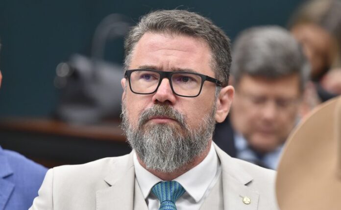 Discussão e votação de parecer preliminar. Dep. Marcos Pollon (PL-MS)