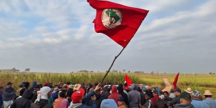 Lula participará de encerramento do Encontro Nacional do MST na Lula participará de encerramento do Encontro Nacional do MST na sexta