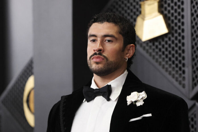 Grammy: Bad Bunny dedica maior prêmio a imigrantes - 02/02/2026 Grammy: Bad Bunny dedica maior prêmio a imigrantes - 02/02/2026 - Ilustrada