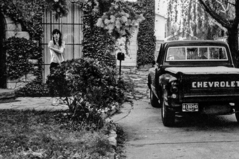 Patti Smith revê dor e arte em seu livro mais confessional - 27/02/2026 - Ilustrada