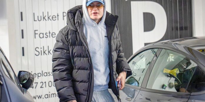 Filho de princesa herdeira é julgado na Noruega Filho de princesa herdeira é julgado na Noruega