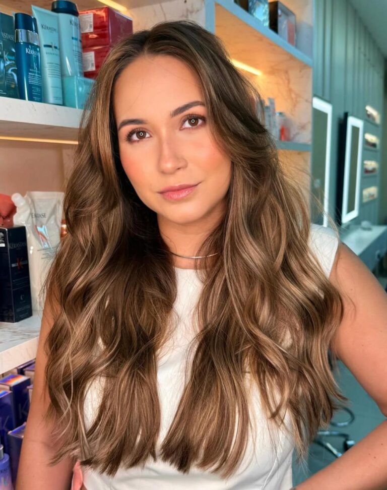 Adibis Concept se consolida com as novas técnicas estratégicas na colorimetria e redefine a balaiagem como o atual padrão de beleza.