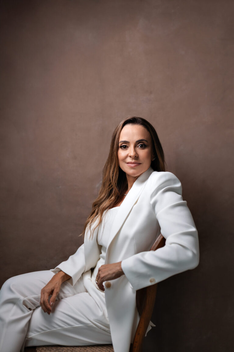 Estética além da aparência: Dra. Cejana Baiocchi revela como o cuidado facial promove saúde e qualidade de vida