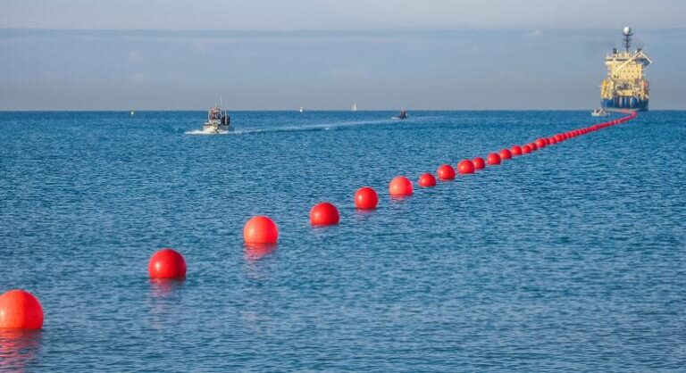 Autoestradas Invisíveis: a rede de cabos submarinos que sustenta a conectividade global