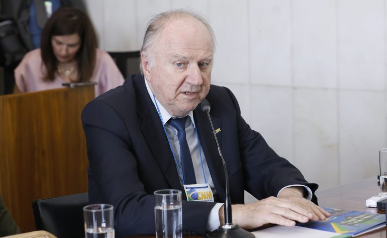 Reunião com Paulo Ziulkoski, Presidente da CNM, e Presidentes das Entidades Estaduais. Presidente da Confederação Nacional de Municípios, Paulo Ziulkoski