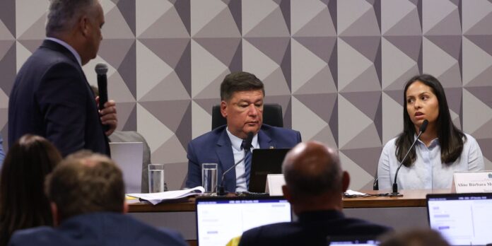 Ex-secretária do Careca do INSS diz que tinha acesso a Ex-secretária do Careca do INSS diz que tinha acesso a cofre