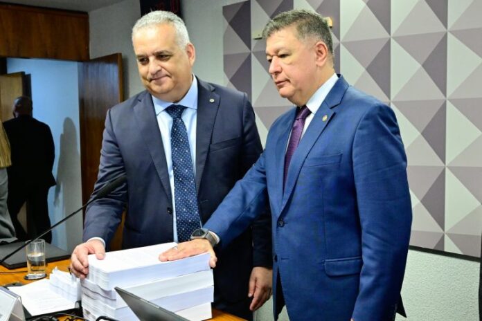 CPMI do INSS começa a analisar relatório com pedido de indiciamento de 216 pessoas - Notícias