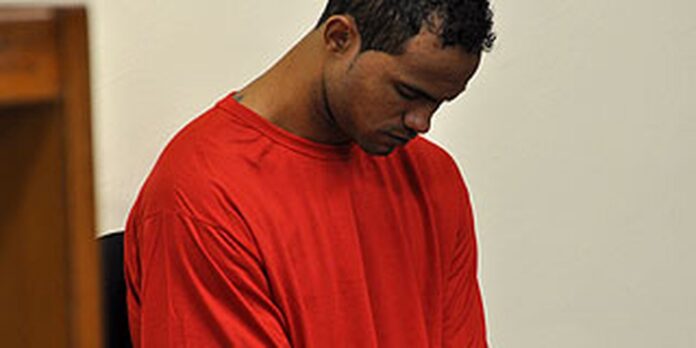 Justiça manda prender goleiro Bruno após ele descumprir condicional Justiça manda prender goleiro Bruno após ele descumprir condicional