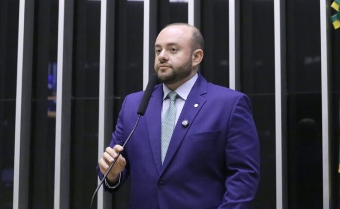 Discussão e votação de propostas legislativas. Dep. Fausto Santos Jr. (UNIÃO - AM)