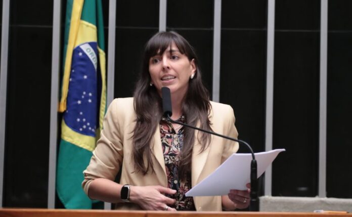 Discussão e votação de propostas legislativas. Dep. Natália Bonavides (PT-RN)