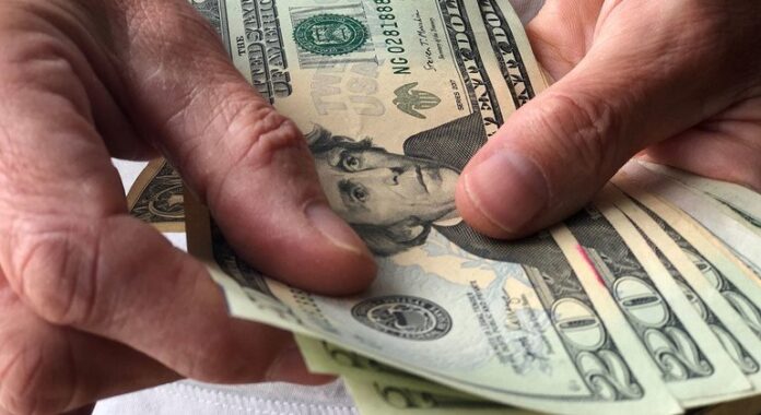FMI: economia pode crescer 3,3% em 2026 em meio a FMI: economia pode crescer 3,3% em 2026 em meio a desafios geopolíticos e fiscais