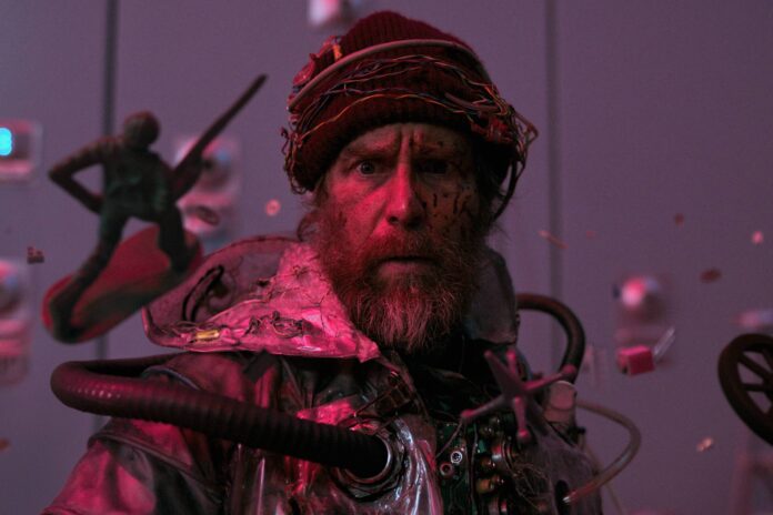 'Boa Sorte, Divirta-se, Não Morra' é original e alucinante - 25/04/2026 - Ilustrada